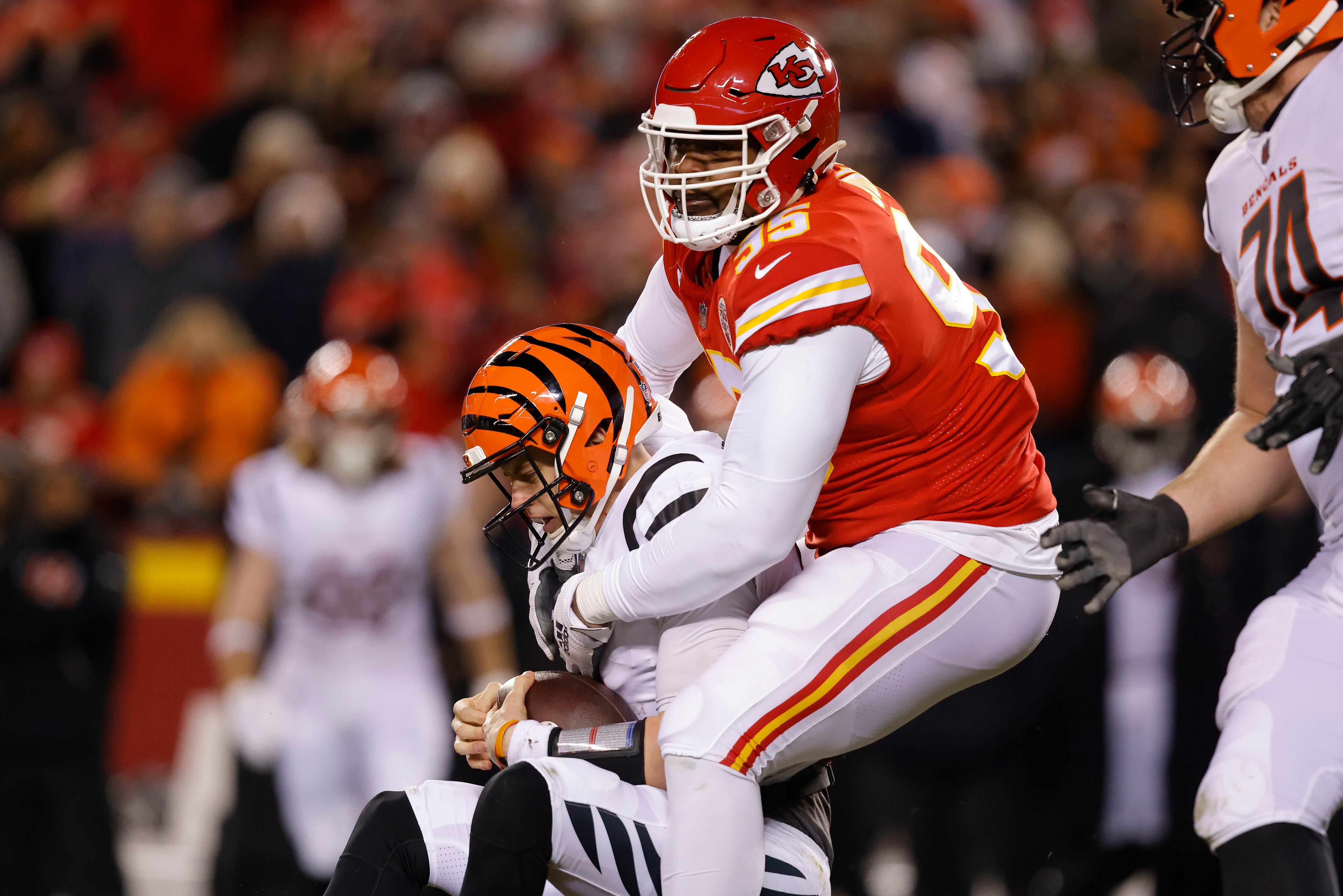 Chiefs got 2nd chance to redo third down attempt in 4th quarter; Here's why  – WHIO TV 7 and WHIO Radio