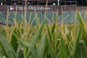 Cincinnati Reds to play in 2022 Field of Dreams game – WHIO TV 7 and WHIO  Radio