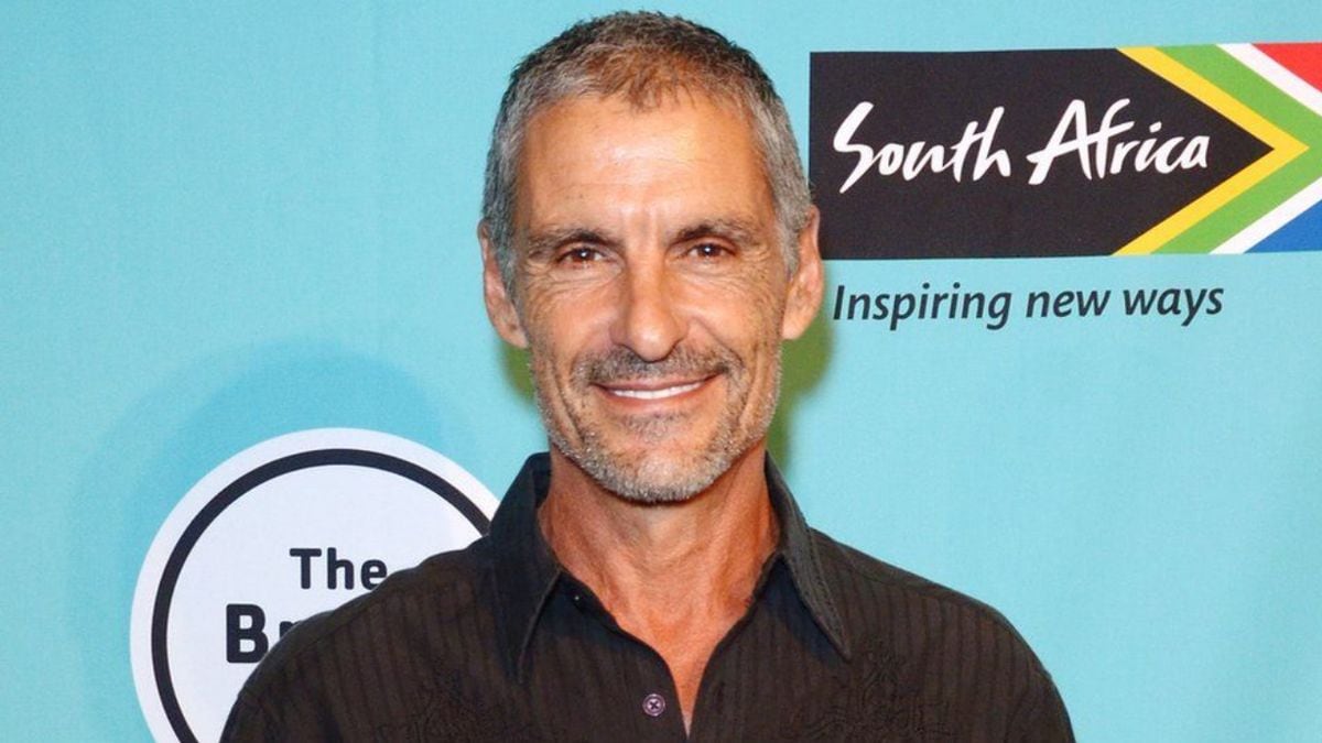 'Stargate SG-1' actor Cliff Simon dies in kiteboarding ...