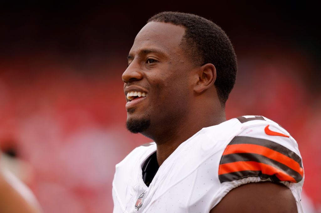 Nick Chubb undergoes successful surgery, could play in 2024 season: Browns  say – WHIO TV 7 and WHIO Radio