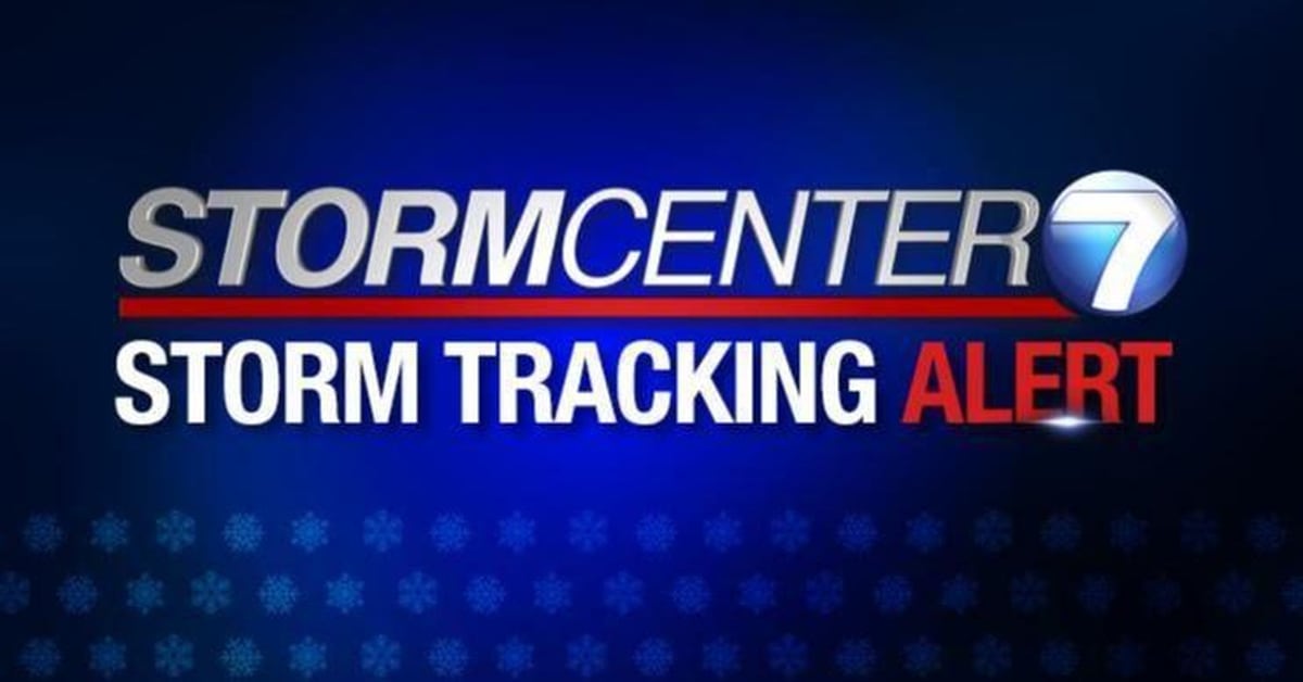 Get%20the%20latest%20updates%20from%20the%20Storm%20Center%207%20Hurricane%20in%20the%20Pacific%20(5%20p.m