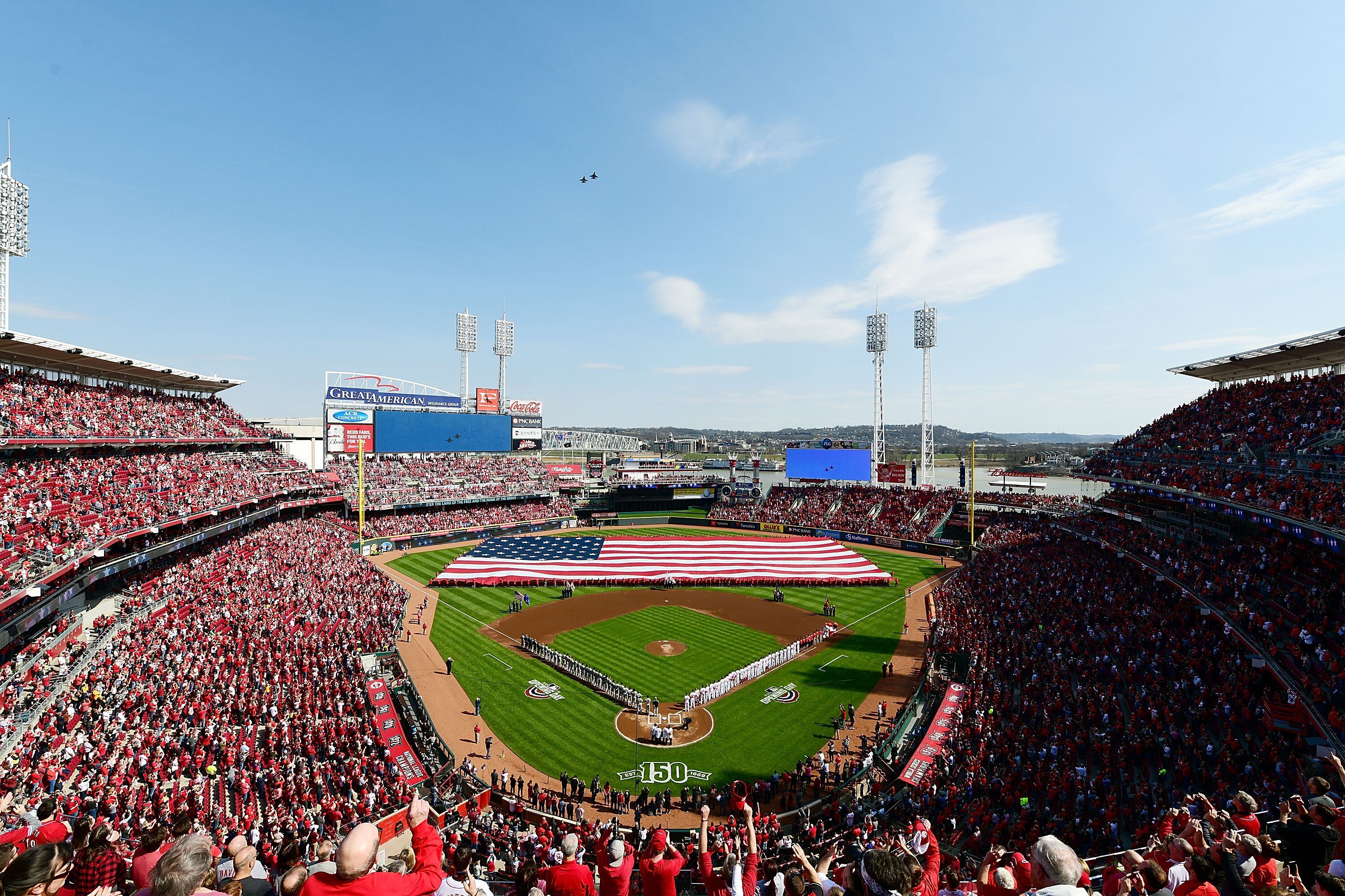 Bronson Arroyo, Danny Graves, Gabe Paul inducted to Reds Hall of Fame