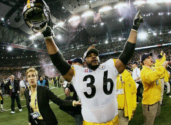 From gridiron to college classroom: Former Steeler Jerome Bettis goes back  to Notre Dame, Trending